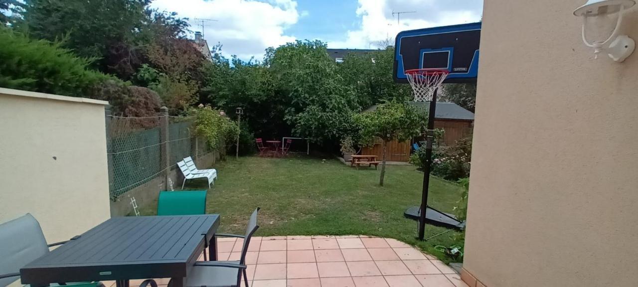 Grande Maison Lumineuse-quartier Gazonfier-6 Personnes Le Mans