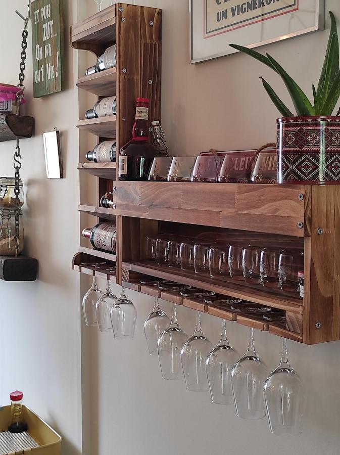 Grande Maison Lumineuse-quartier Gazonfier-6 Personnes Holiday home